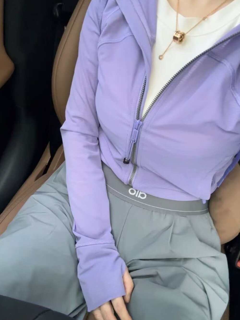 ALO Yoga Suit Up Trouser 💋Steel Grey (Regular)30 inches in length - Picture 2 of 5